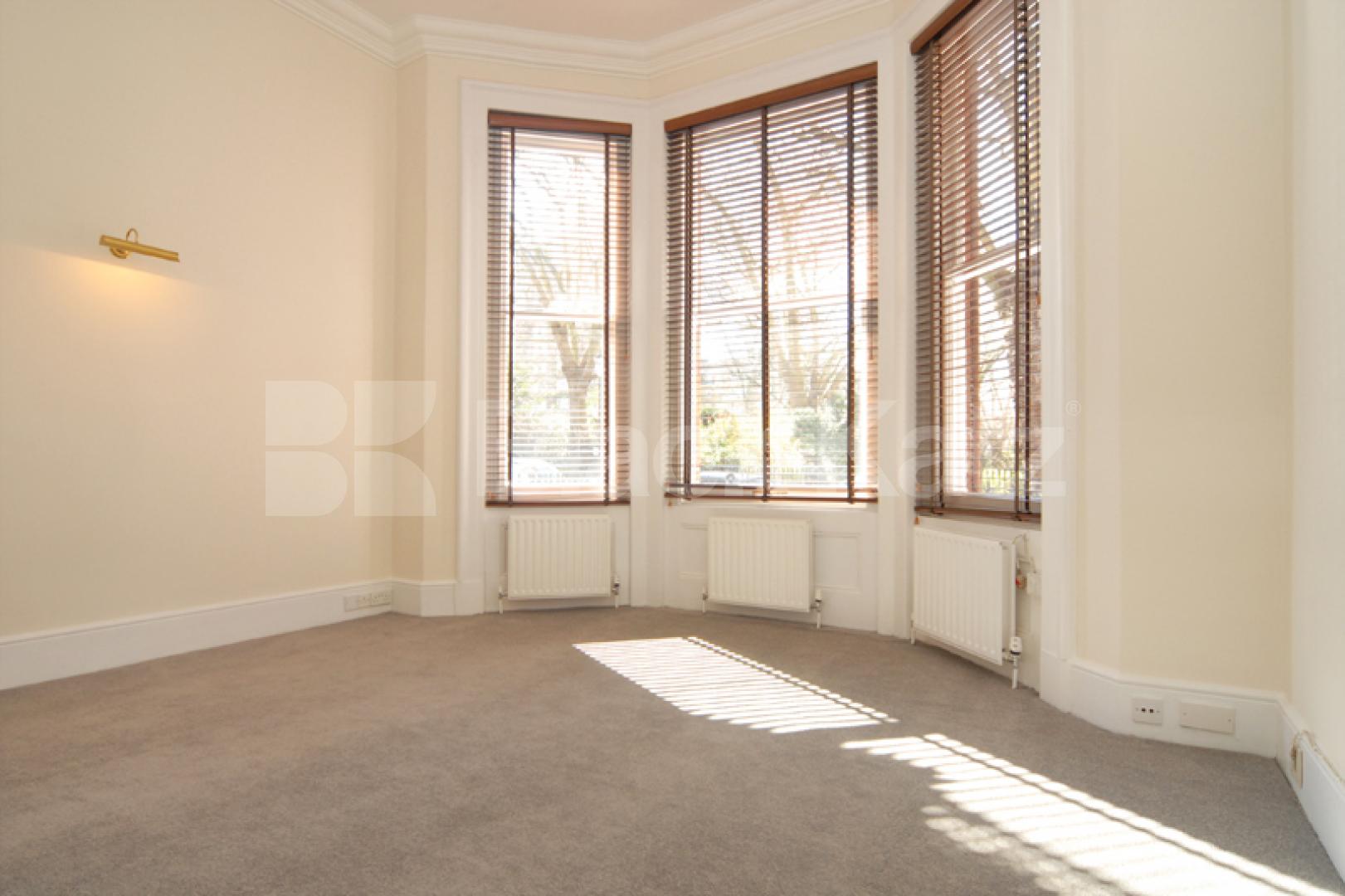 			NEW INSTRUCTION, 2 Bedroom, 1 bath, 1 reception Maisonette			 Cranley Gardens, South Kensington/Gloucester Road